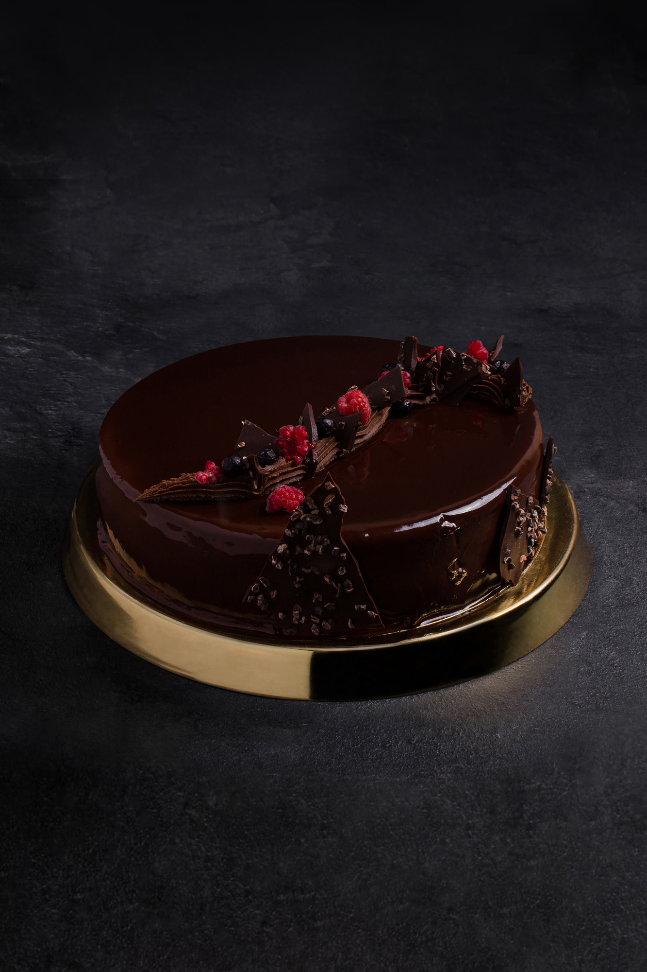tort-czarna-porzeczka-z-czekolada