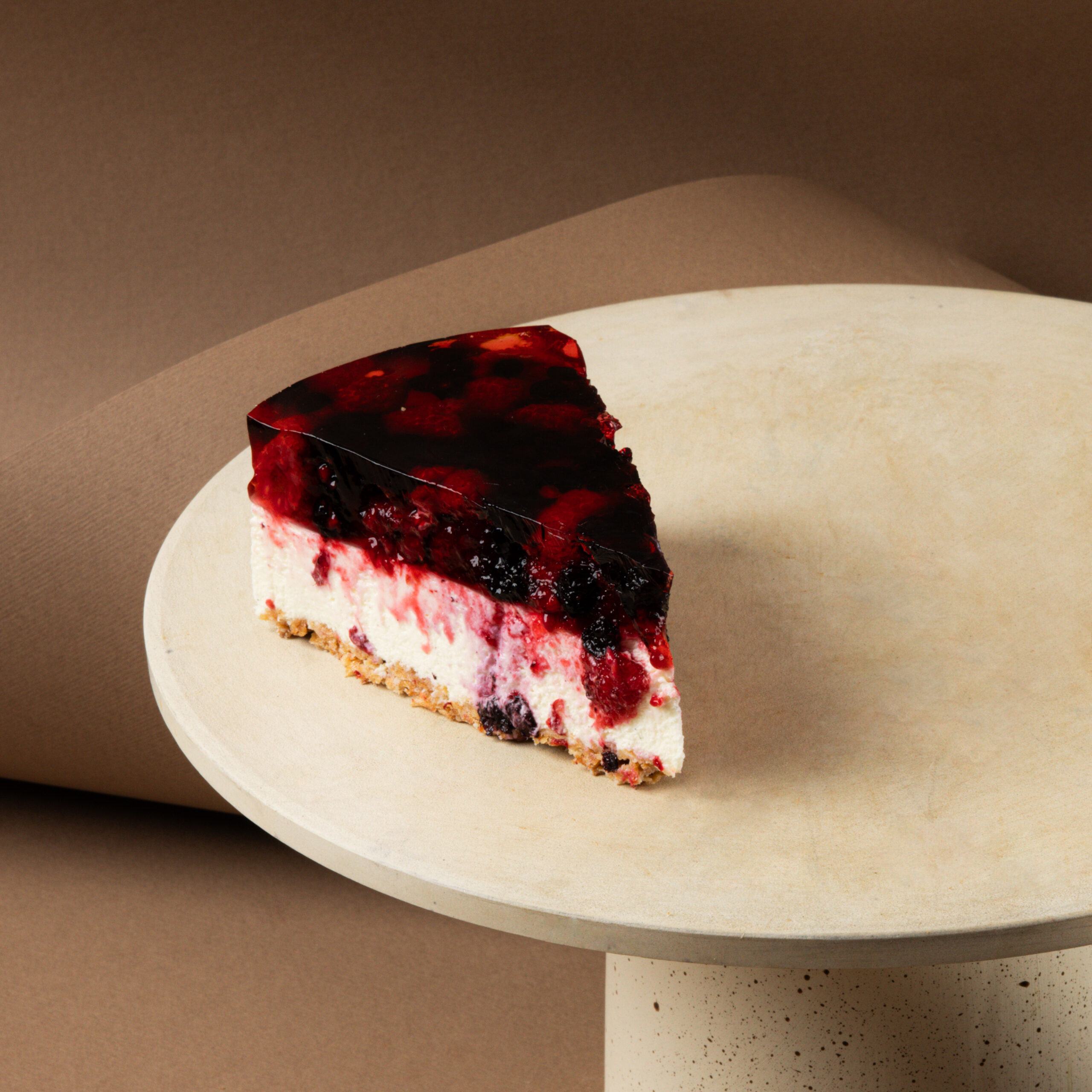 Tort z galaretką i owocami - obrazek 4