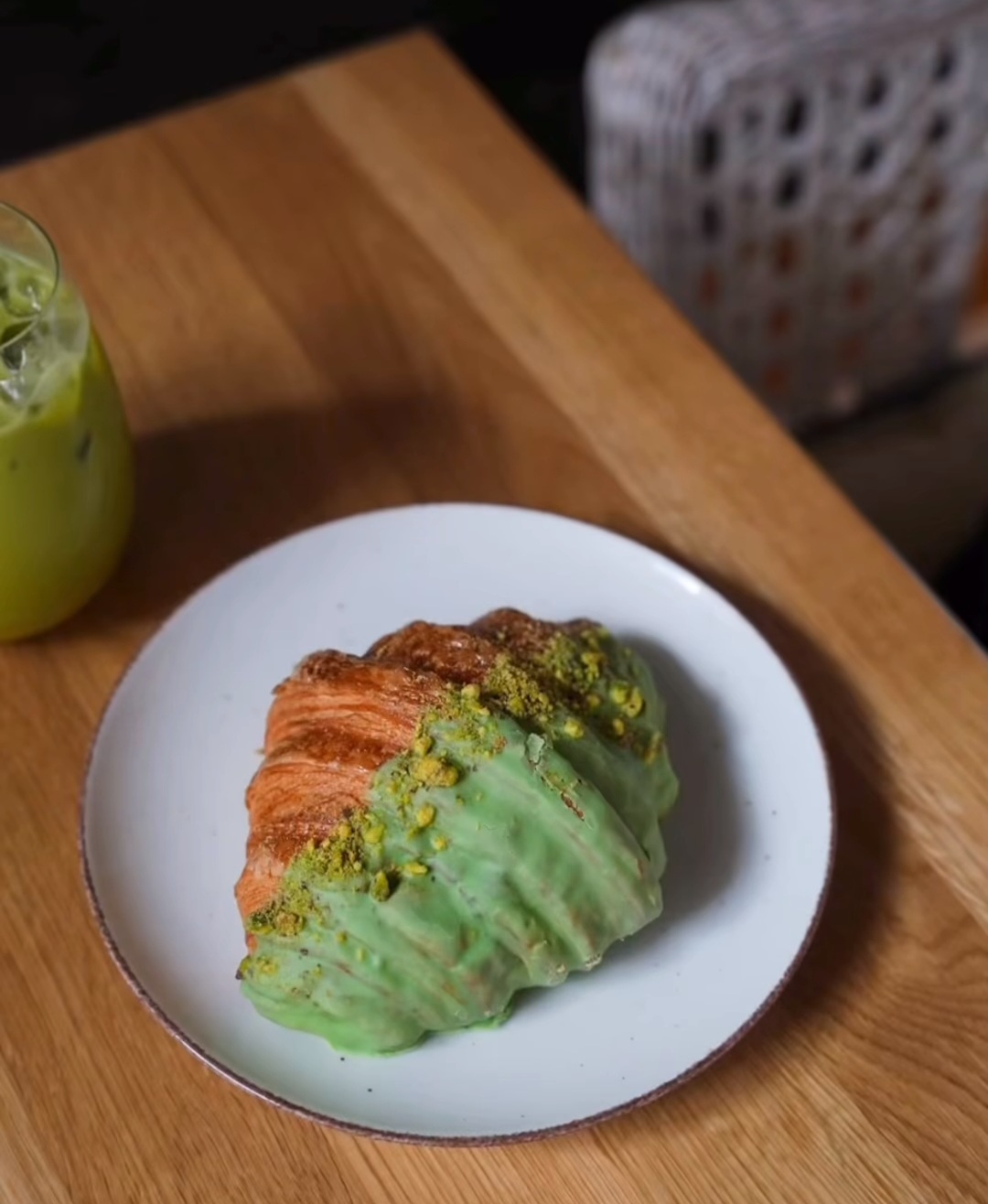 croissant pistacjowy